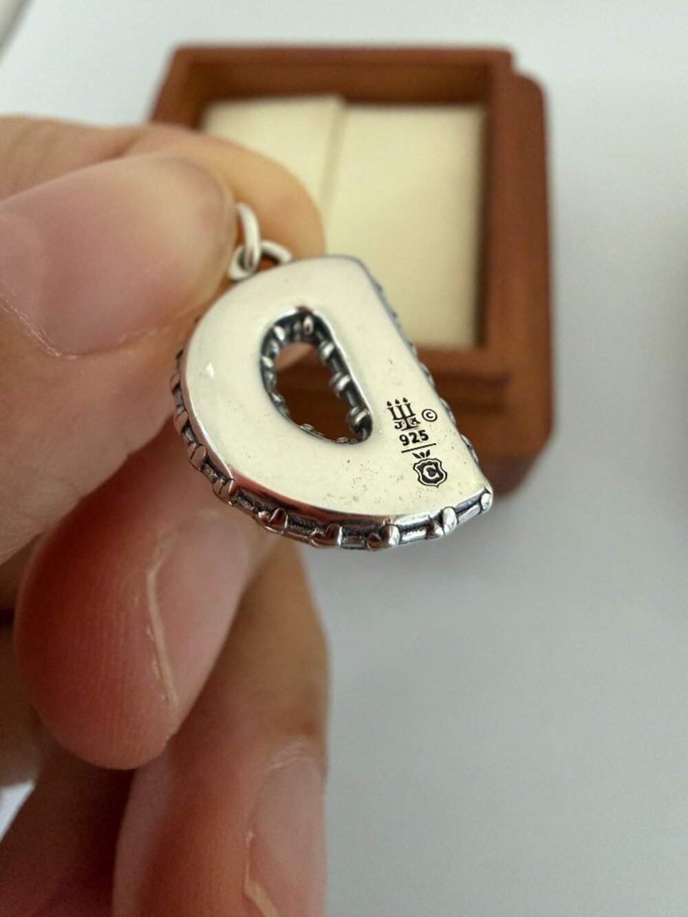 James Avery Enamel Consuela Floral Initial D Charm - Picture 3 of 7